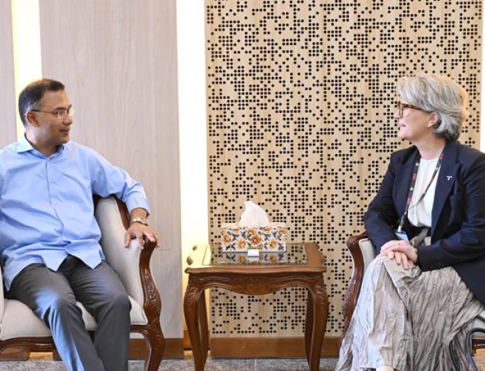 Telenor Group CEO meets PM