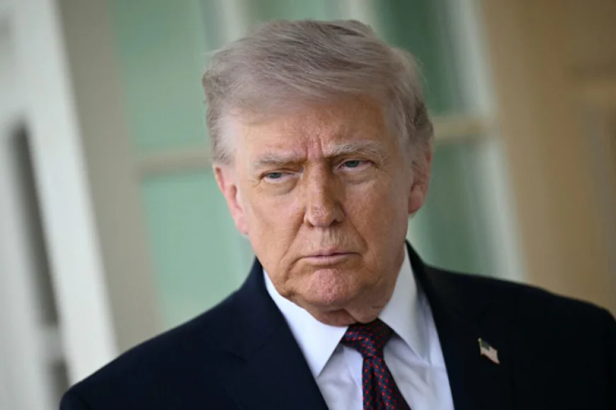 Trump vows US will sink any Iran boats that challenge blockade