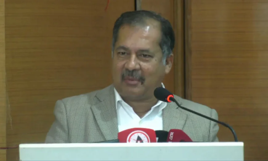 Govt to initiate immediate media reforms to make promises tangible: Swapon