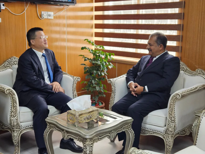 Chinese envoy meets Information Minister