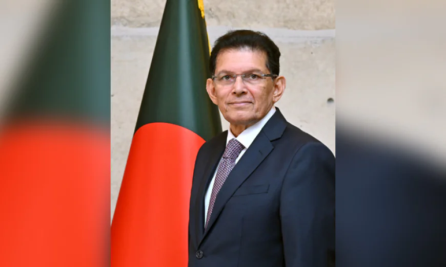 FM leaves Dhaka for three-nation tour