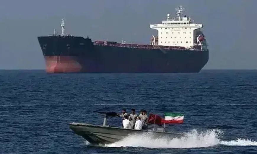 Iran threatens to close Hormuz anew, if US blockade continues