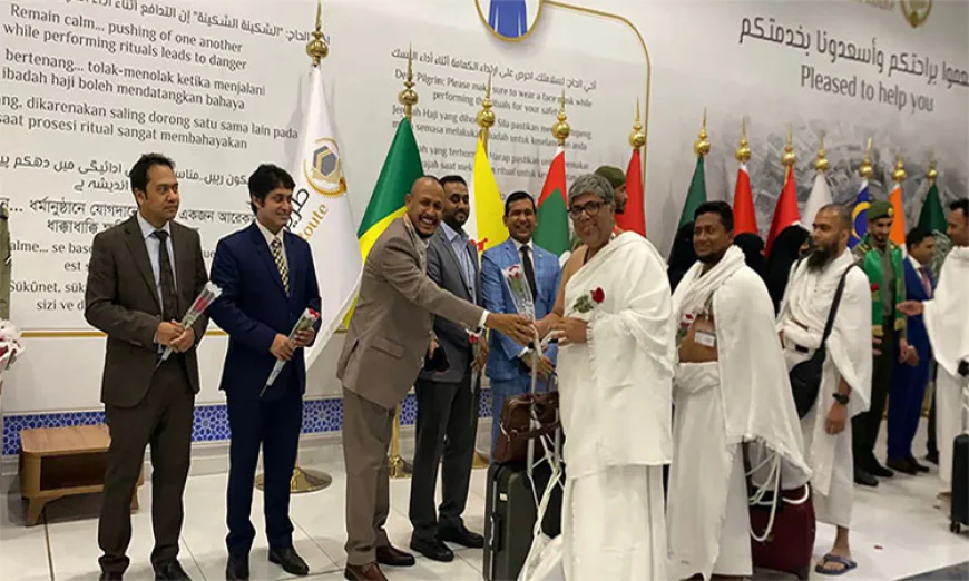 Bangladesh's first hajj flight reaches Saudi Arabia