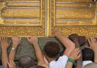 Pilgrims from the West flock to hajj despite Mideast war