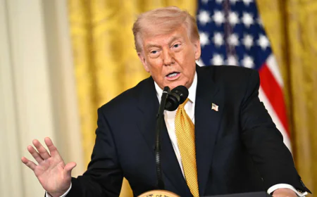 Trump says Iran deal 'very possible' but threatens strikes if talks fail