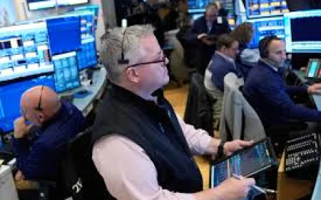 Global stocks mostly fall as US rally shows signs of fatigue