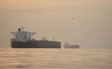Ship struck by projectile off coast of Qatar: maritime agency