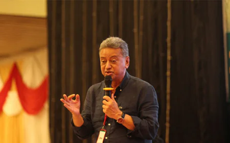No political interference will exist in economic sector: Khosru