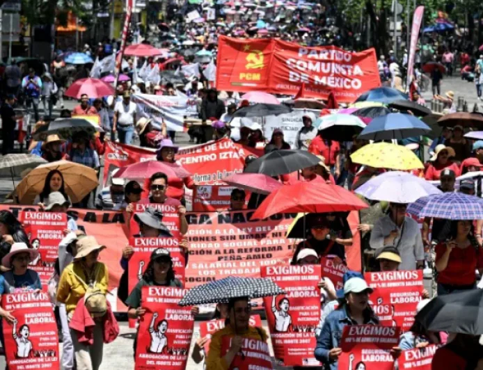 Mexican teachers threaten World Cup protests over salary proposal