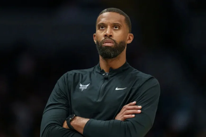 NBA Hornets sign head coach Lee to contract extension