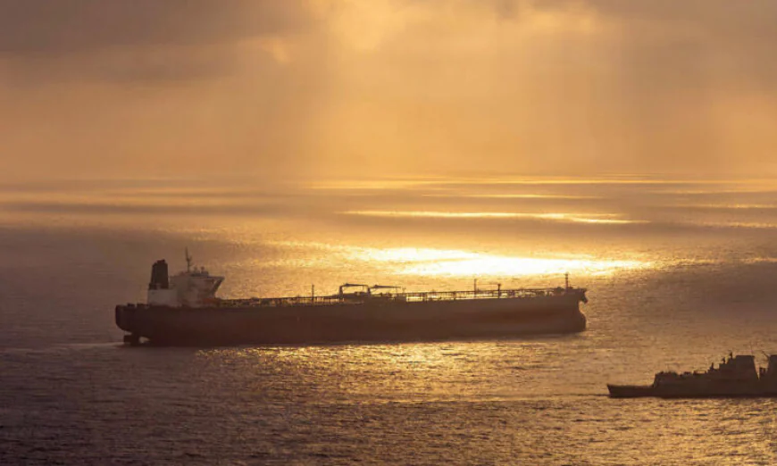 US fire on Iran tankers sparks reprisals as deal hangs in balance