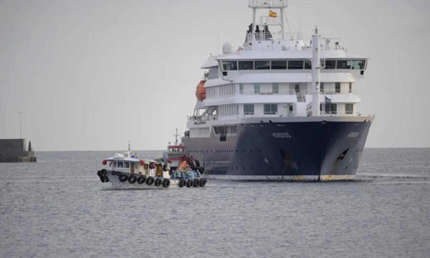Americans from virus-hit ship will not necessarily be quarantined: official