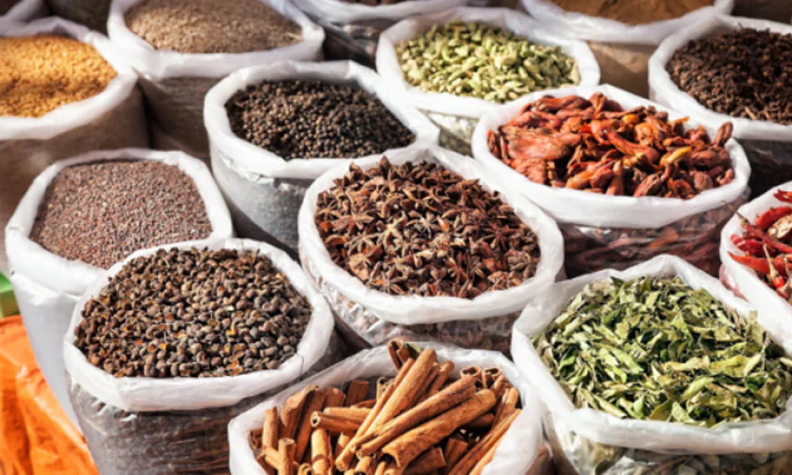 Spice prices fall ahead of Eid as imports surge through Hili Land Port