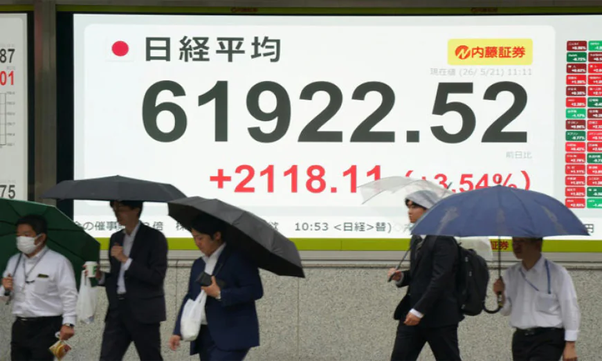 Asian stocks surge on Iran hopes and Samsung union talks