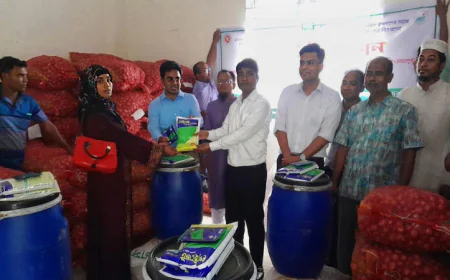 120 Rajshahi Farmers Get Incentives for Onion Seed Production