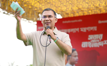Stay Alert to Forces Threatening Government, PM Tells People