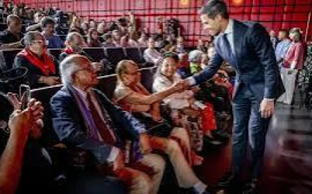 Dutch PM Offers Formal Apology to Moluccan Community