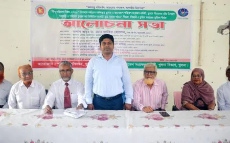 Speakers Urge Students to Reduce Dependence on Digital Devices