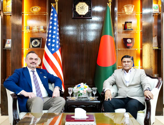 US Envoy Pays Courtesy Call on PM’s Defence Adviser
