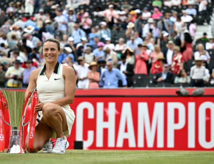 Wildcard Snub Leaves Queen’s Champion Maria Surprised