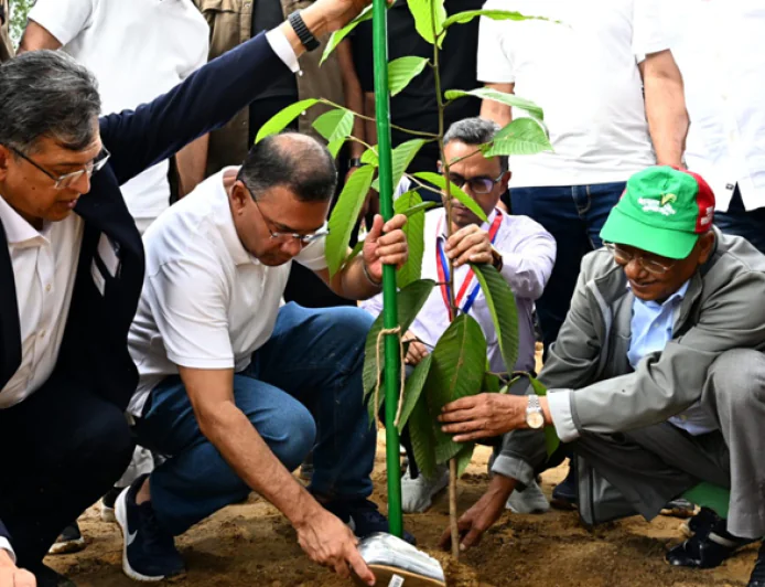 PM launches nationwide drive to plant 25 crore trees