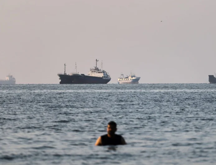 US and Iran reach deal to end war and reopen Strait of Hormuz