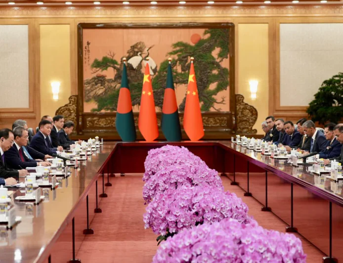 Tarique Rahman, Li Qiang Hold Talks as MoUs Are Signed