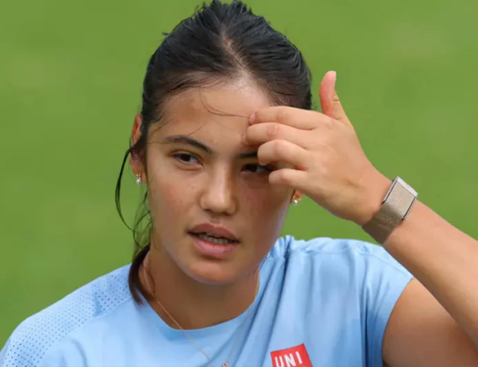 Raducanu Withdraws from Wimbledon Due to Injury