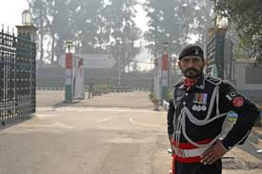 Militants Kill Six, Abduct Eight Security Personnel in Pakistan: Officials
