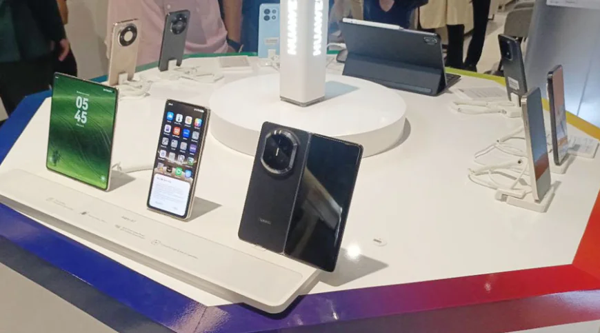 Huawei Returns to Bangladesh Amid Global Sanctions and Security Concerns