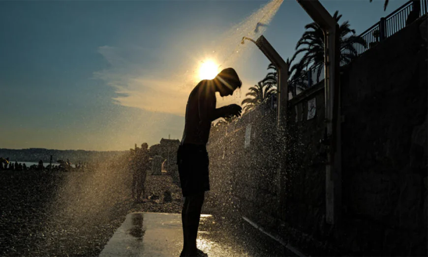 Europe battles intensifying heatwave: Latest developments