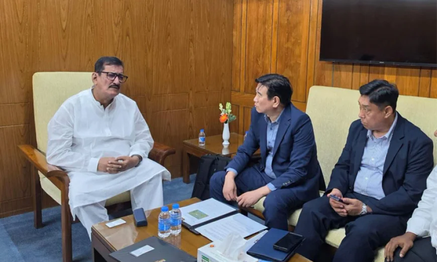 Digitalization of Services Enhances Transparency, Empowers People: Land Minister