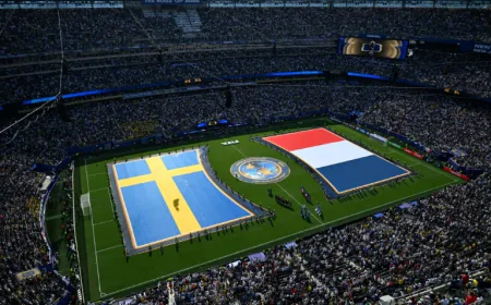 World Cup Fans Walk, Cycle to Reach New York Venue
