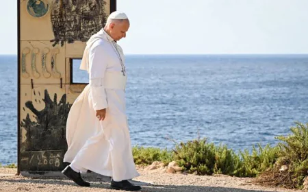 Pope defends migrants at Mediterranean frontier island