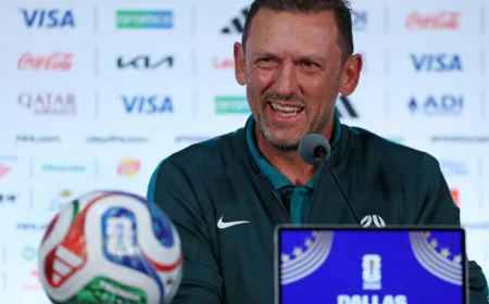 Australia back Popovic despite World Cup exit