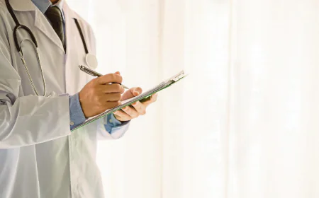 Turkey fines over 100 doctors for Caesarean deliveries: report