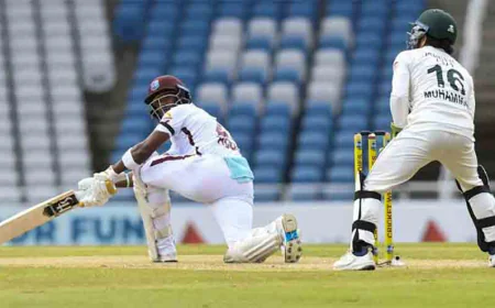Hodge, Hope Put West Indies Ahead in Rain-Hit Pakistan Test