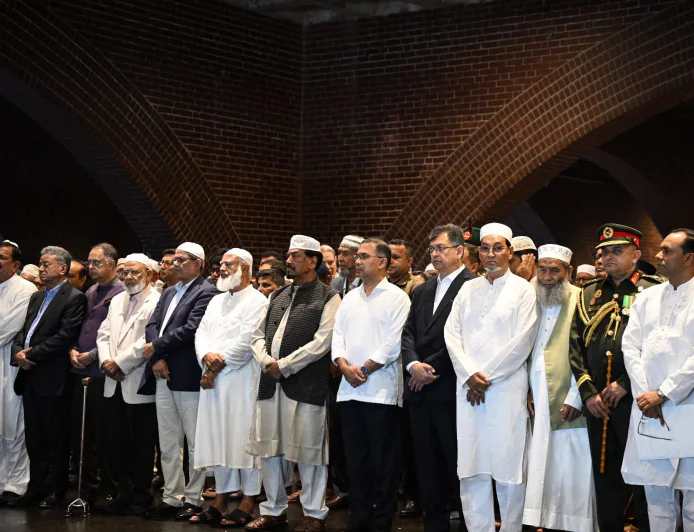 PM Attends Jamiruddin Sircar’s Namaj-e-Janaza