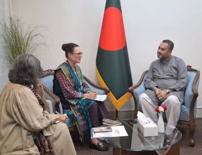 Bangladesh, IOM push safe migration to expand women's overseas employment