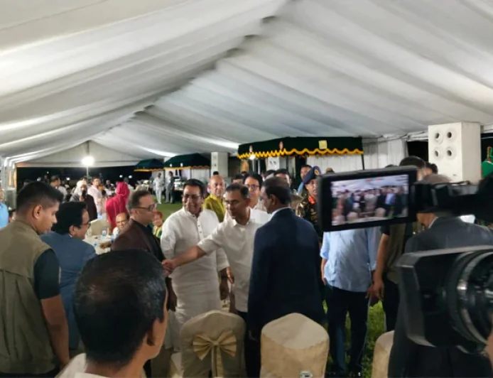 PM Exchanges Greetings with Leaders of Allied Parties