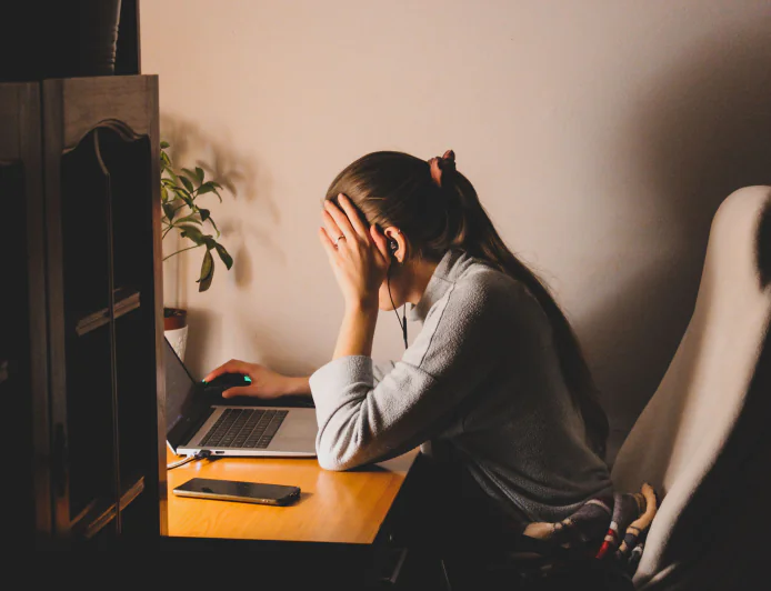 Govt vows tougher crackdown on online violence against women