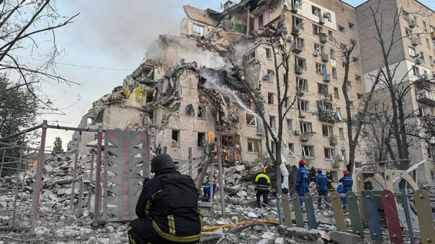 Deadly Russian Barrage Hits Ukraine Capital