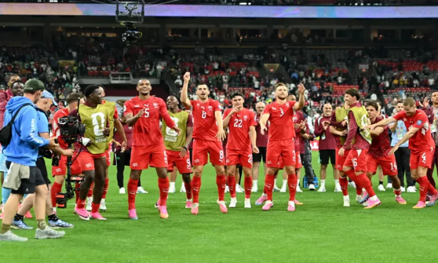 Switzerland beat Algeria 2–0 to reach World Cup last 16