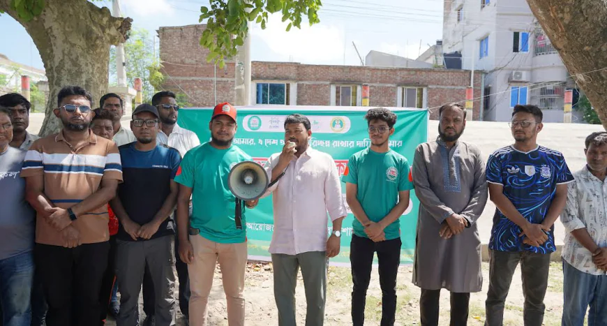 Cleanliness drive held in Rajshahi's Talaimari Fultola area