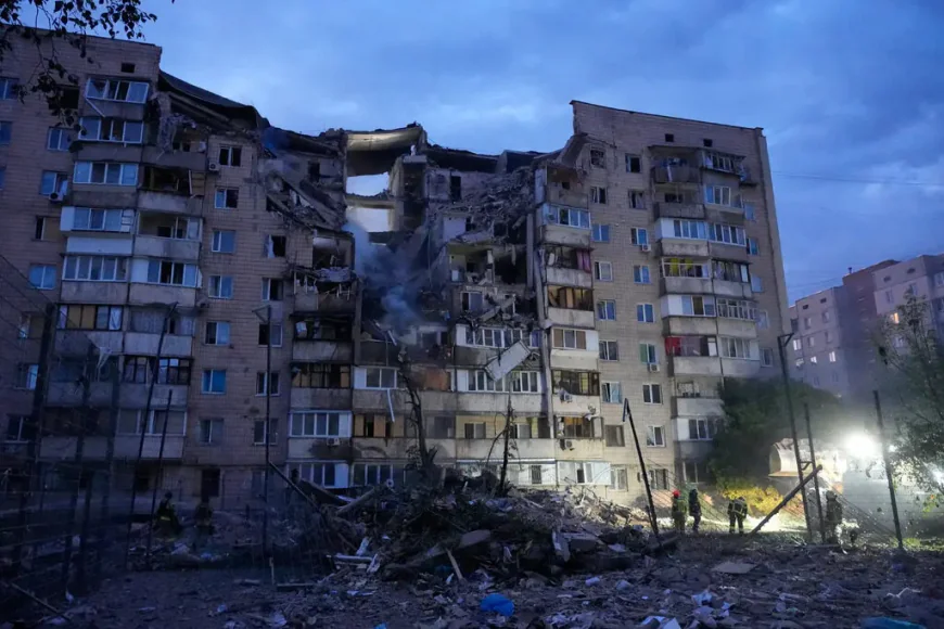 Russian Strike Kills 14 Near Kyiv on Eve of NATO Summit