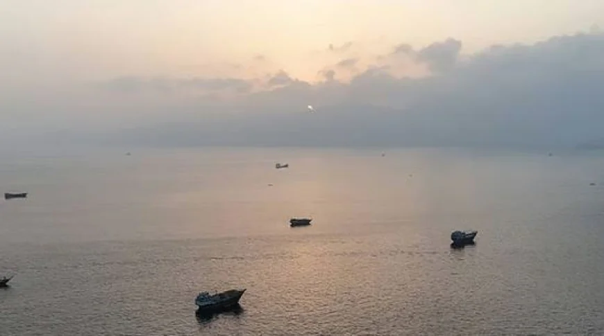 US Strikes Iran After Hormuz Attacks, Tehran Vows Retaliation