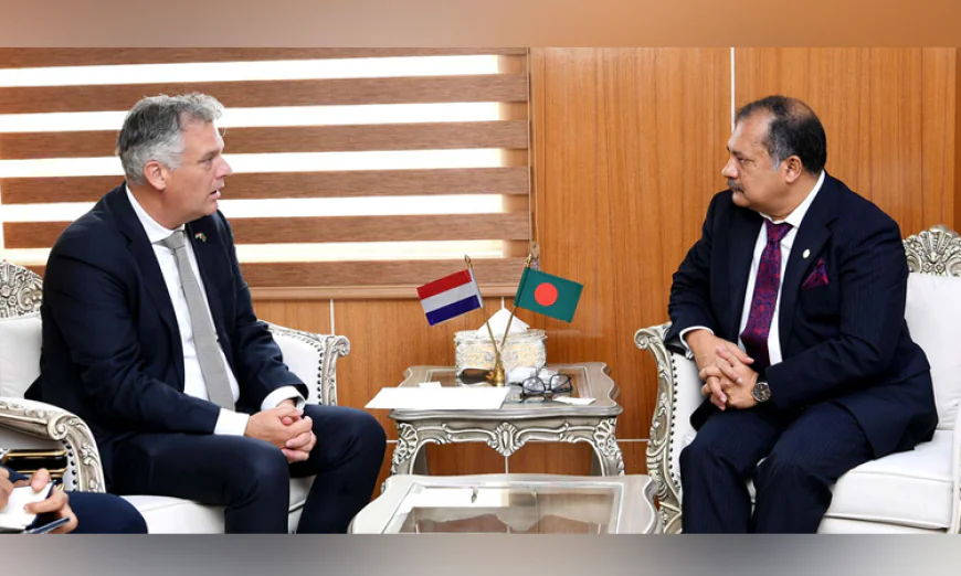 Bangladesh, Netherlands Seek Stronger Cooperation in Media, Communications