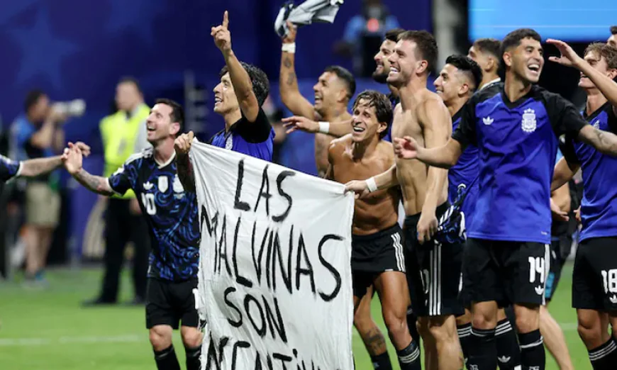After World Cup Win, Argentina Protests English Ship Near Falklands