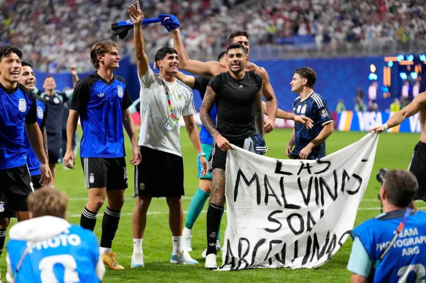 Argentina await FIFA ruling over World Cup Falklands banner
