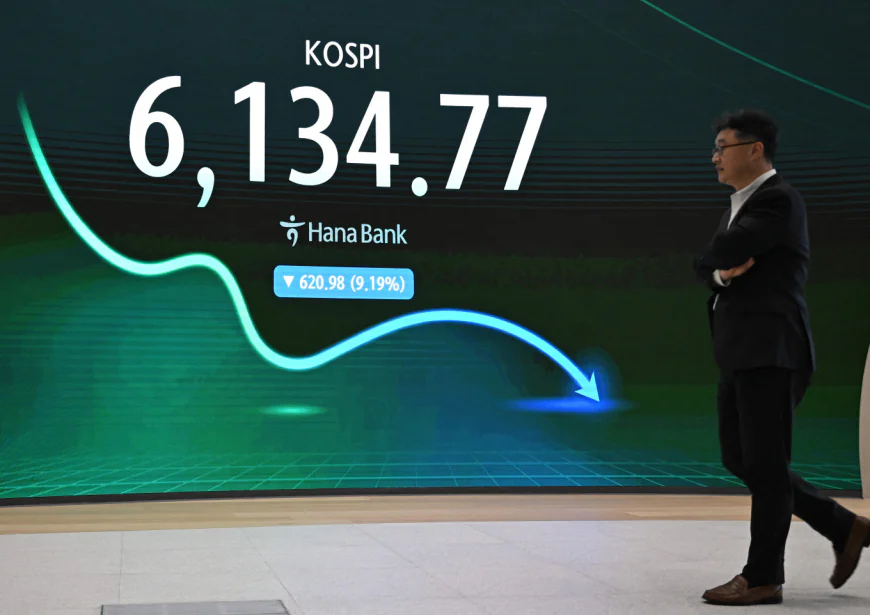 Seoul, Tokyo Lead Asian Market Slump as Tech Stocks Sink